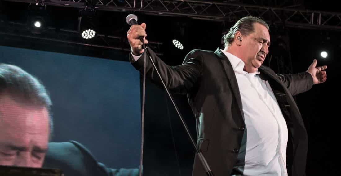 Βασίλης Καρράς