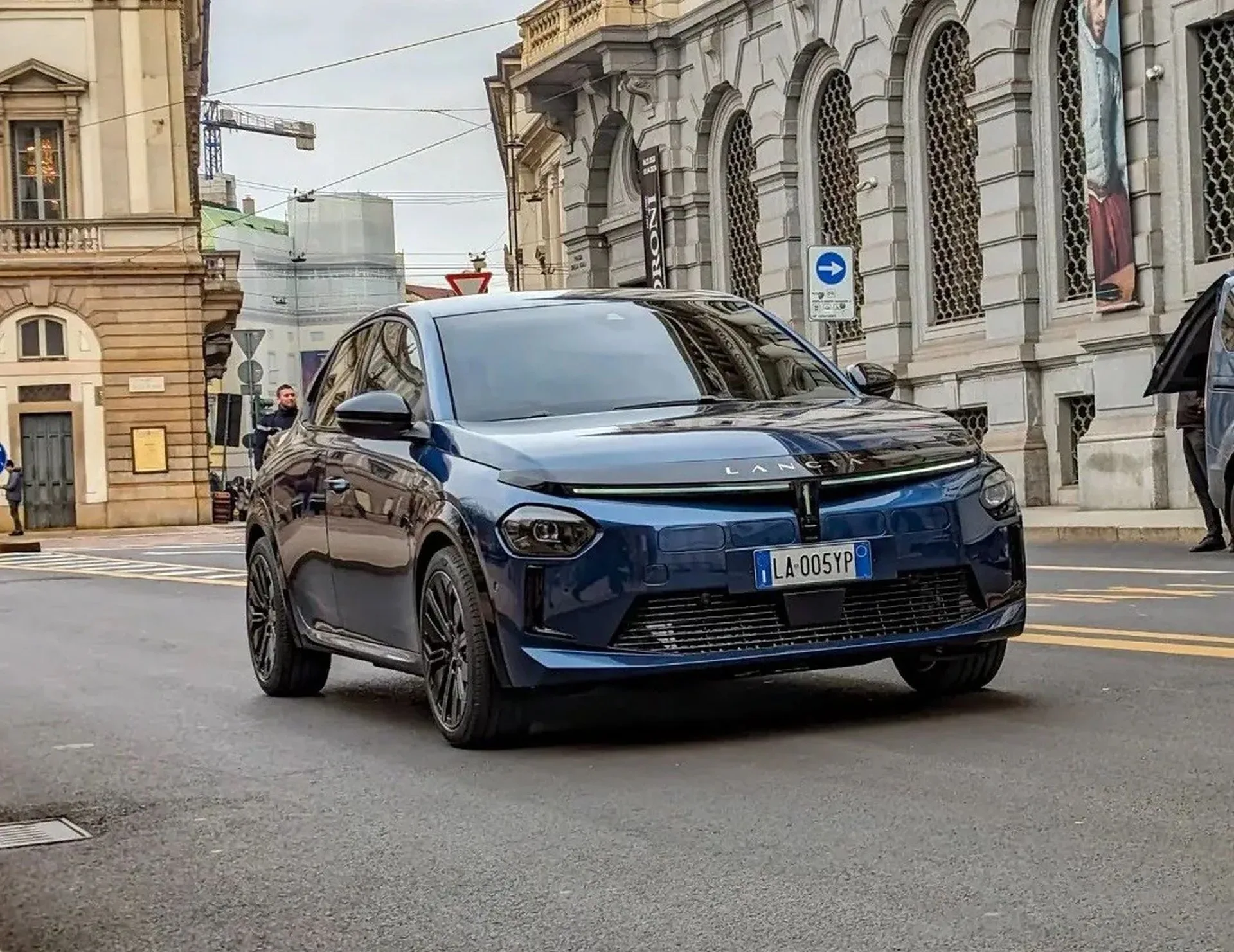 Αποκαλύφθηκε πλήρως η πολυαναμενόμενη Lancia Ypsilon