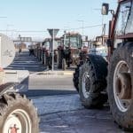 Κινητοποίηση αγροτών στη Θεσσαλονίκη για τον ΑΤΑΚ – Έκλεισαν για λίγη ώρα τη Μουδανιών [Βίντεο]