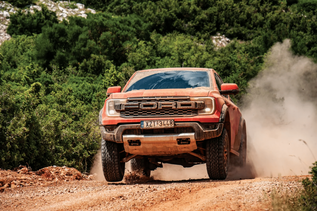 Δοκιμή Ford Ranger Raptor: Ένα αγωνιστικό για τα… βουνά