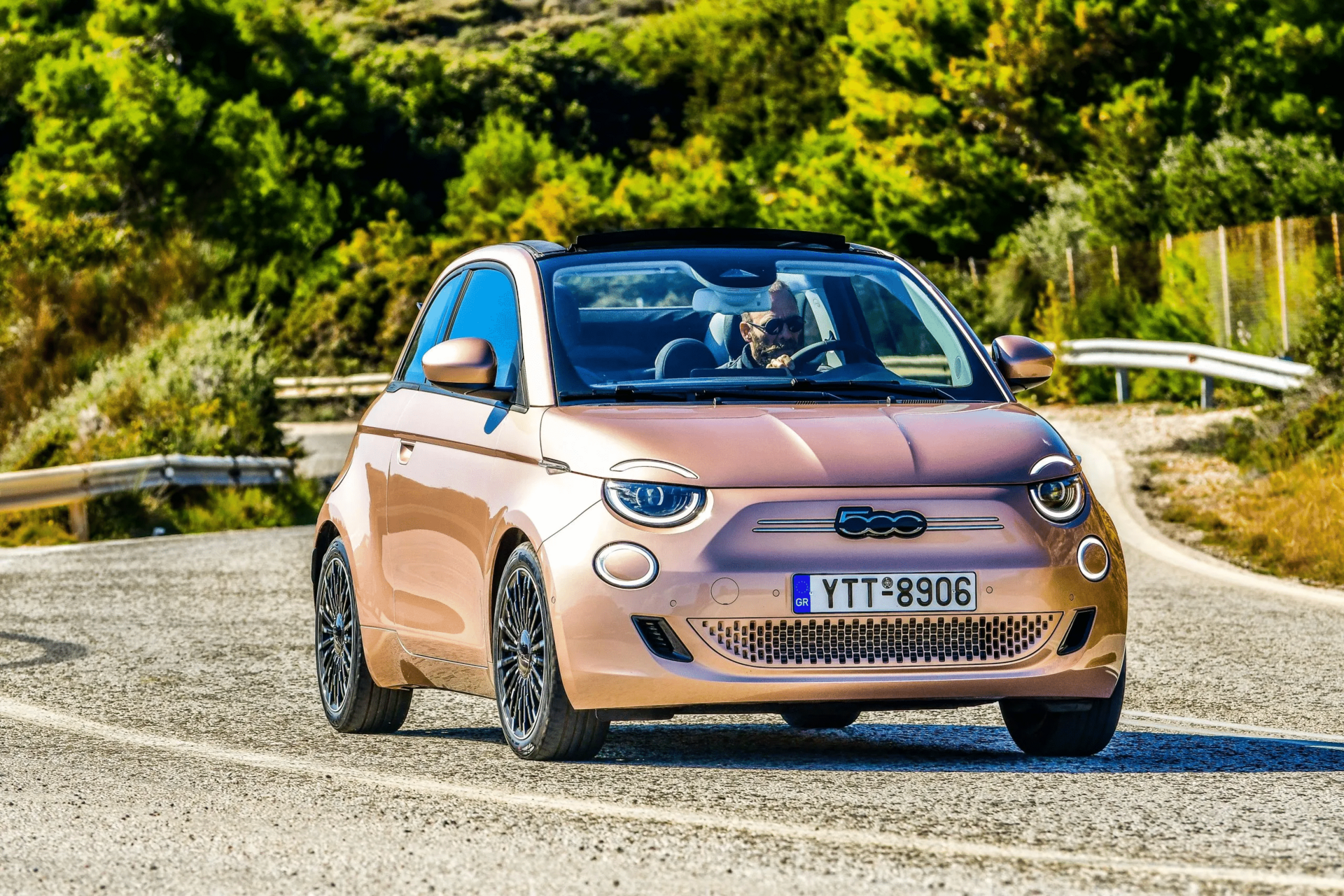 Το Fiat 500e είναι το best-seller ηλεκτρικό αυτοκίνητο πόλης στην Ευρώπη για δεύτερη συνεχόμενη χρον