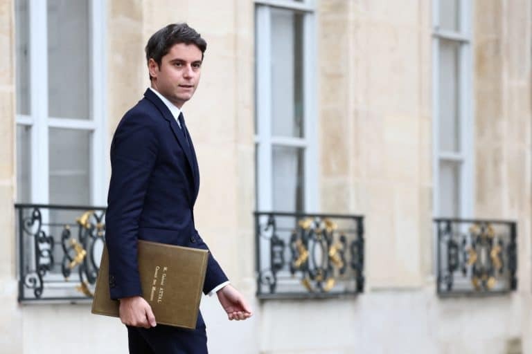 Γαλλία: Ο Γκαμπριέλ Ατάλ είναι ο νέος πρωθυπουργός