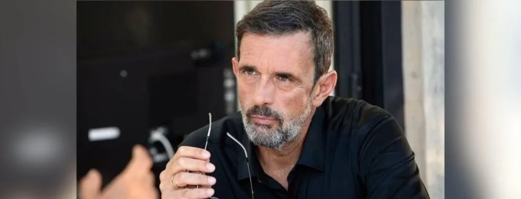 Πράγματα που δεν γνωρίζατε για τον Λεωνίδα Κακούρη – Η ηλικία, η καταγωγή και το «γνωστό» διαζ