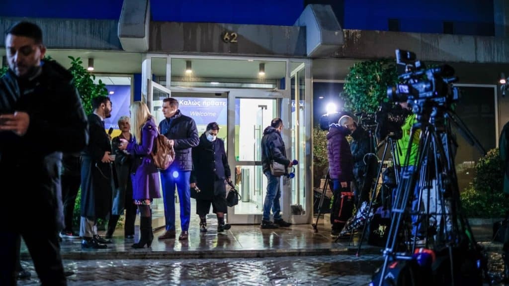 ΝΔ: Σε εξέλιξη η ενημέρωση των βουλευτών για τα ομόφυλα ζευγάρια – Σκέρτσος: Ανήκουμε στη Δύση, είμαστε καθρέφτης της κοινωνίας