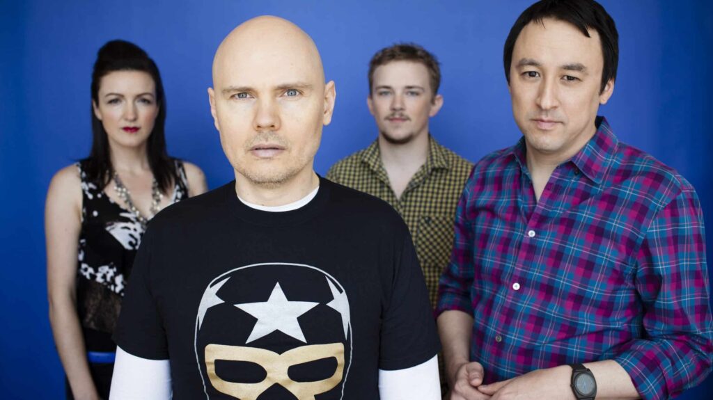 Οι Smashing Pumpkins έλαβαν «πάνω από 10.000» αιτήσεις για νέο κιθαρίστα – «Έρχονται» στην Αθήνα τον ερχόμενο Ιούλιο