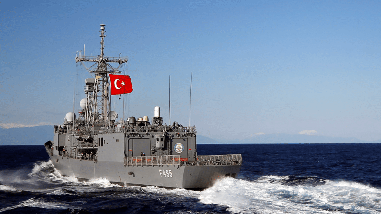Νέα εξοπλιστικά ανακοίνωσε η Τουρκία – Ενισχύει το Πολεμικό Ναυτικό με αεροπλανοφόρο και τέσσερις φρεγάτες