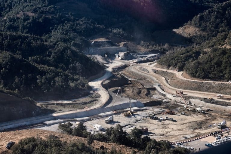 Άκτιο-Αμβρακία: Ο εντυπωσιακός δρόμος που κερδίζουν 45 λεπτά οι οδηγοί – Το πριν και το μετά