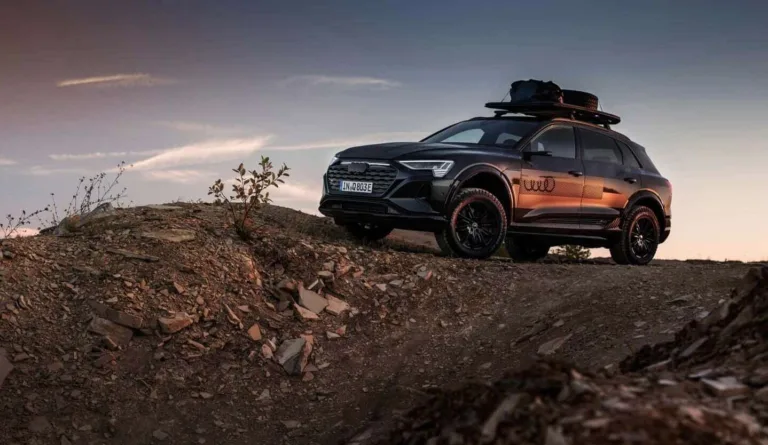 Αυτό το Audi Q8 E-Tron δηλώνει έτοιμο να «καταπιεί» την έρημο