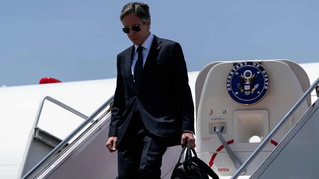 Στο Κάιρο ο Μπλίνκεν- Τελευταίος σταθμός της περιοδείας του στη Μέση Ανατολή