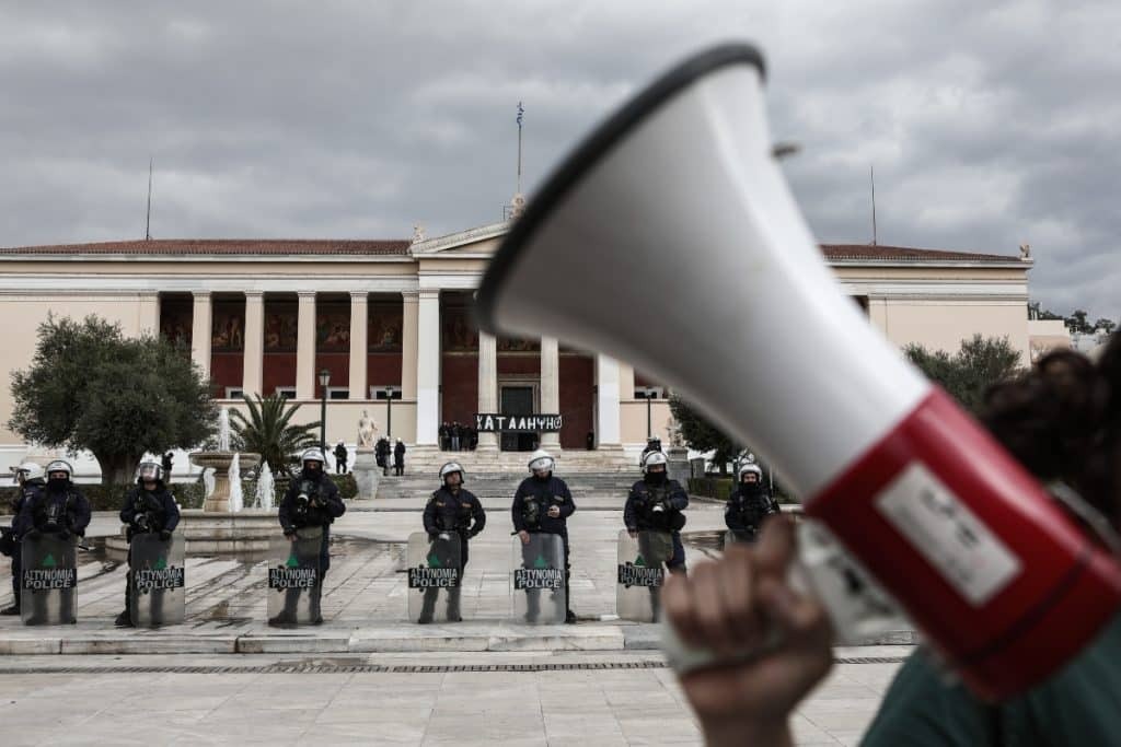 Πανεπιστήμια: Εισαγγελική έρευνα για τις καταλήψεις – Στο στόχαστρο φοιτητές και πρυτανικές Αρ