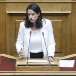 Eξαήμερη εργασία: Σφοδρή επίθεση Κεραμέως σε Κασσελάκη για τα fake news