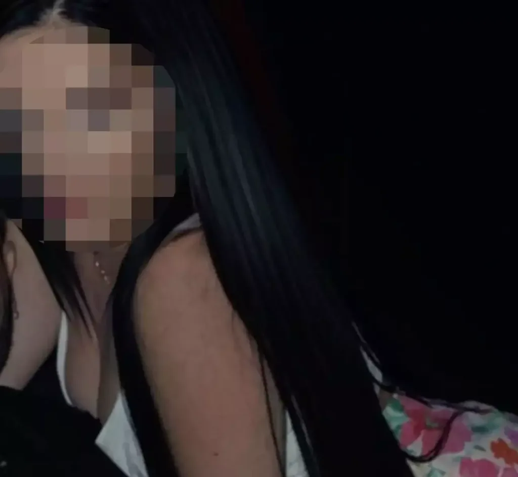 Κύκλωμα μαστροπείας στον Κολωνό: Τι λέει ο φωτογράφος που προφυλακίστηκε – Οι ροζ αγγελίες πο