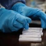 Συναγερμός: Διπλασιάστηκαν οι νοσηλείες covid από τον Μάιο – Ένα μήνα νωρίτερα η έξαρση το φετινό καλοκαίρι