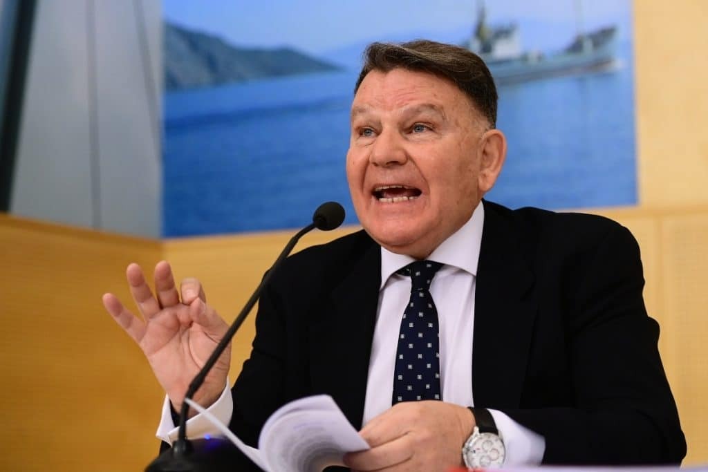 Στην αντεπίθεση ο Κούγιας για τα μηνύματα στο viber - Κάνει μήνυση και αγωγή κατά της συζύγου του Απόστολου Λύτρα