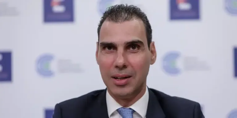 Θεμιστοκλέους: Χωρίς πίεση στα νοσοκομεία από τον ιό του Δυτικού Νείλου – Τι είπε για τα χειρουργεία