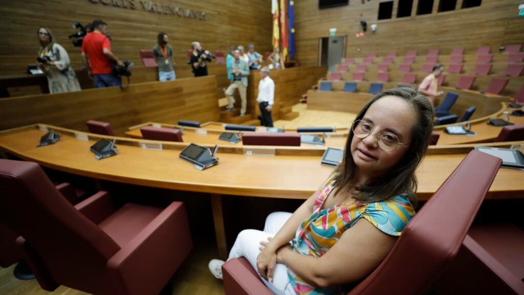 Η Mar Galceran είναι η πρώτη βουλευτής με σύνδρομο Down που εκλέγεται στην Ισπανία