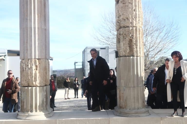 Mitsotakis: The restoration of Philip II palace in Aigai is of global importance
