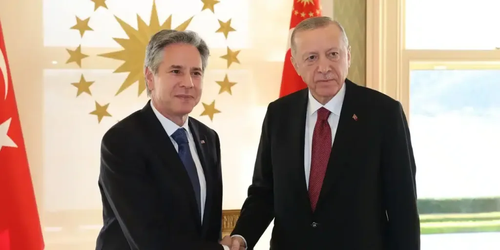 Ολοκληρώθηκε η συνάντηση Μπλίνκεν-Ερντογάν – Το απόγευμα στα Χανιά το ραντεβού με τον Μητσοτάκη