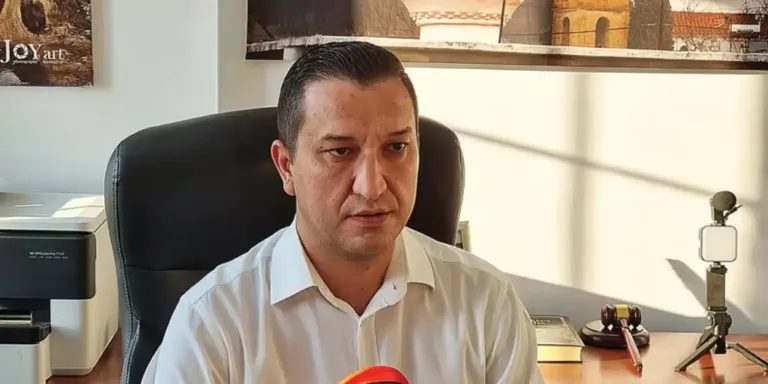 Ο κακός χαμός στον ΣΥΡΙΖΑ για την μεταγραφή του μειονοτικού πρώην δημάρχου Ιάσμου που είχε διώξει ο Βορίδης