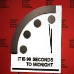 Στις 17:00 συντονιστήκαμε με το «Ρολόι της Αποκάλυψης» – Τελικά πόσο κοντά είναι… η καταστροφή;