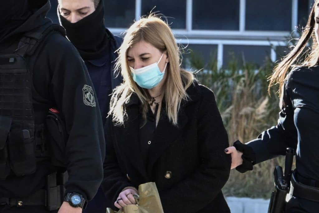 Απολογία Πισπιρίγκου: «Η Τζωρτζίνα είπε στη Δήμητρα ότι στην πλάτη της ένιωθε τόσο πόνο σαν βόμβα»