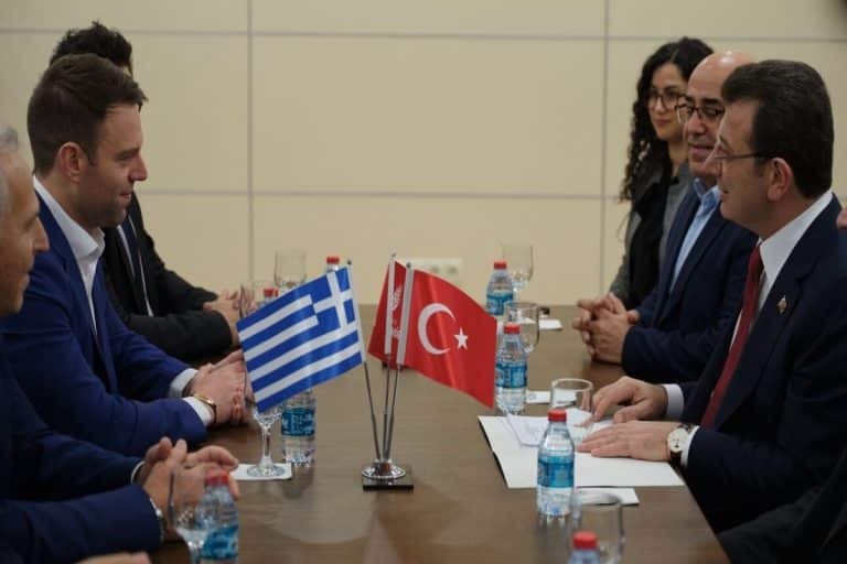 Συνάντηση Κασσελάκη – Ιμάμογλου στην Κωνσταντινούπολη: Η θερμή υποδοχή & οι ευχές που αντάλλαξαν