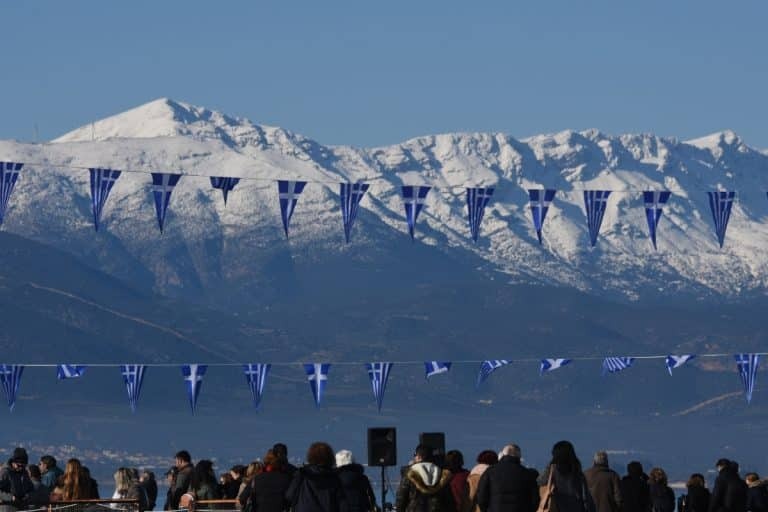 Καιρός: Με ηλιοφάνεια μέχρι και τα Θεοφάνεια – Πότε θα δούμε χιόνια – Η προειδοποίηση Αρναούτογλου για θυελλώδεις ανέμους που ανησυχεί [βίντεο]