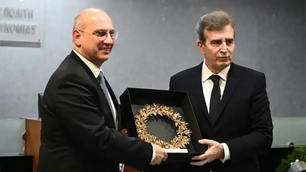 Χρυσοχοΐδης: Παρέλαβε το υπουργείο Προστασίας του Πολίτη – «Επιστρέψαμε και πρέπει να τρέξουμε