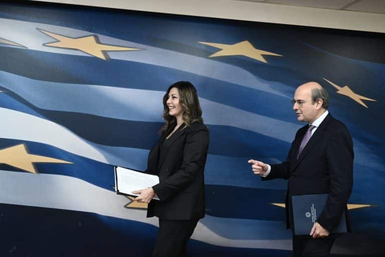 Στήριξη της οικογένειας