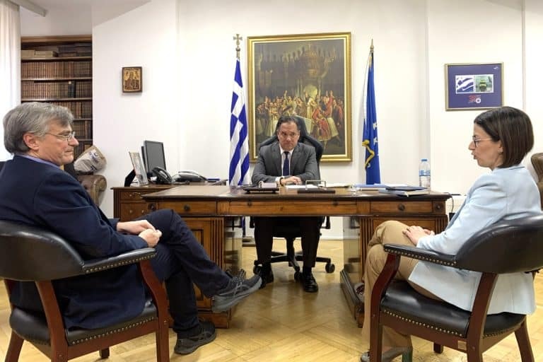 Κορονοϊός: Έκτακτη σύσκεψη Γεωργιάδη, Τσιόδρα, Αγαπηδάκη για την πίεση στα νοσοκομεία