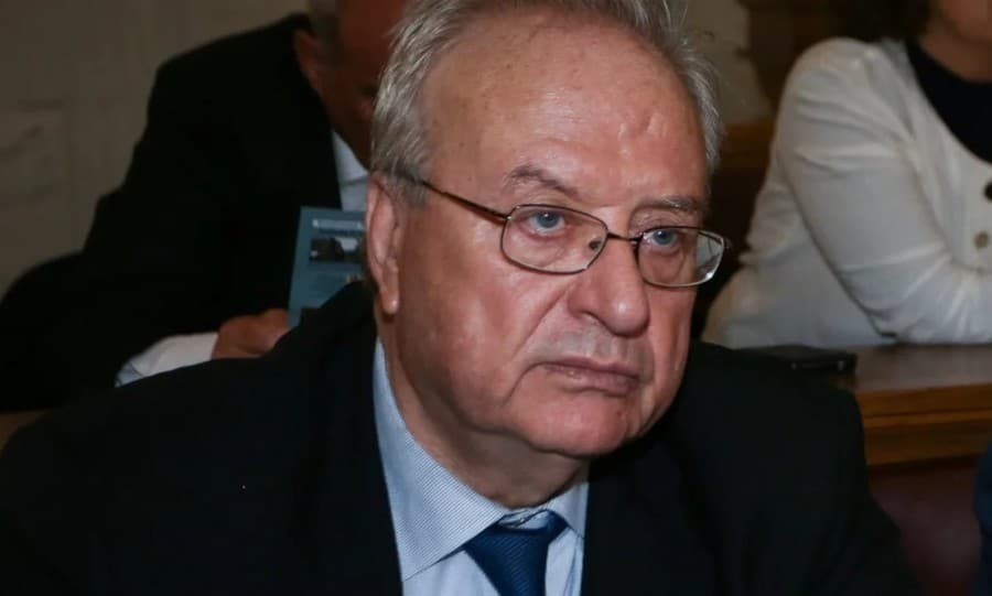 Λεωνίδας Γρηγοράκος: Το τελευταίο «αντίο» στον πρώην υπουργό του ΠΑΣΟΚ [Εικόνες]
