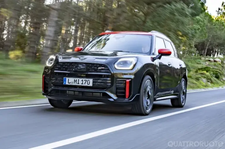 Mini Countryman JCW: Έτοιμο για περιπέτεια!