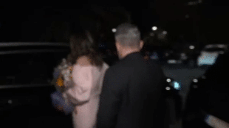 Ηλιάνα Παπαγεωργίου: Η απαράδεκτη κίνησή της μπροστά στις τηλεοπτικές κάμερες