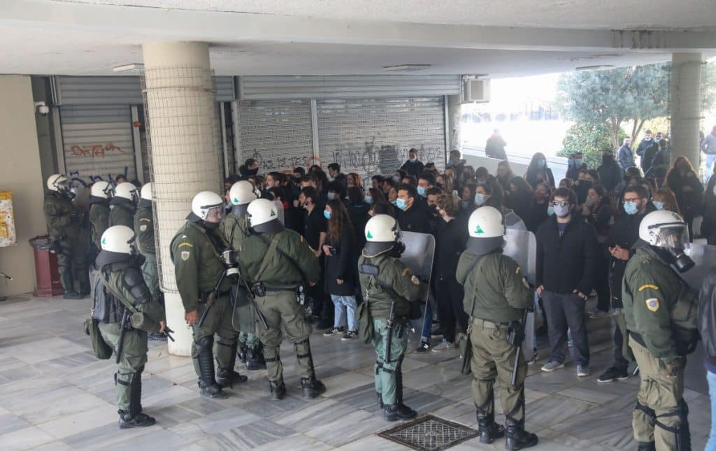 Θεσσαλονίκη: Εισαγγελική έρευνα για την επανακατάληψη της Νομικής Σχολής του ΑΠΘ