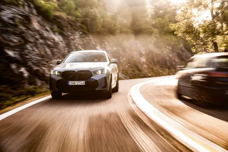 Δοκιμή BMW X6 xDrive 30d: Υπεραφθονία