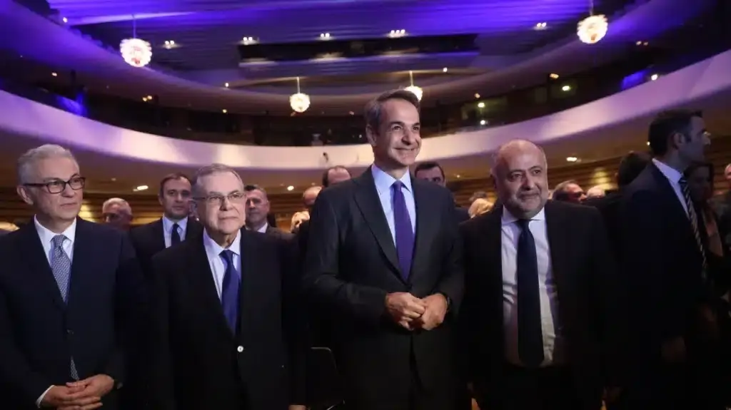 Μητσοτάκης στην παρουσίαση του βιβλίου του Δημήτρη Τσιόδρα: Οι ευρωεκλογές δεν είναι κάλπη διαμαρτυρ
