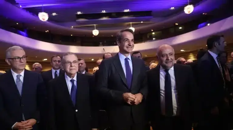 Μητσοτάκης στην παρουσίαση του βιβλίου του Δημήτρη Τσιόδρα: Οι ευρωεκλογές δεν είναι κάλπη διαμαρτυρίας
