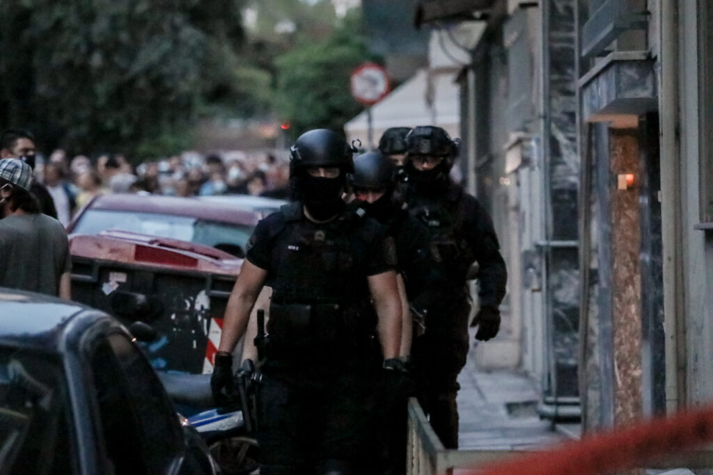 Αντιτρομοκρατική: Επιχείρηση σε Αθήνα και δύο φυλακές – Tα χτυπήματα