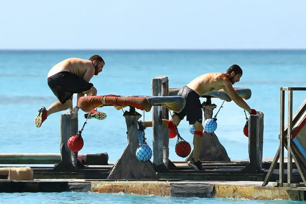 Survivor: Ο Σταμάτης δίνει τον Τζέιμς – «Εκεί που έφτασε… έφτασε με την πονηριά του»