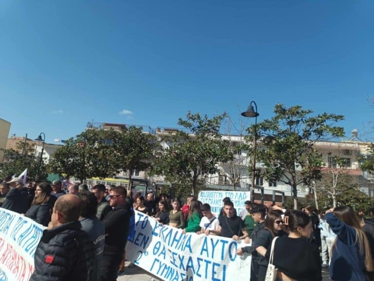 Aπεργία: Πορεία αγροτών και συνδικάτων στην Ηγουμενίτσα – Δείτε βίντεο