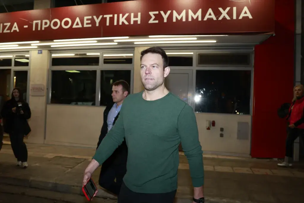 Στέφανος Κασσελάκης: «Ο ΣΥΡΙΖΑ είναι πολύ σκληρός για να πεθάνει» – Σε εξέλιξη η συνεδρίαση