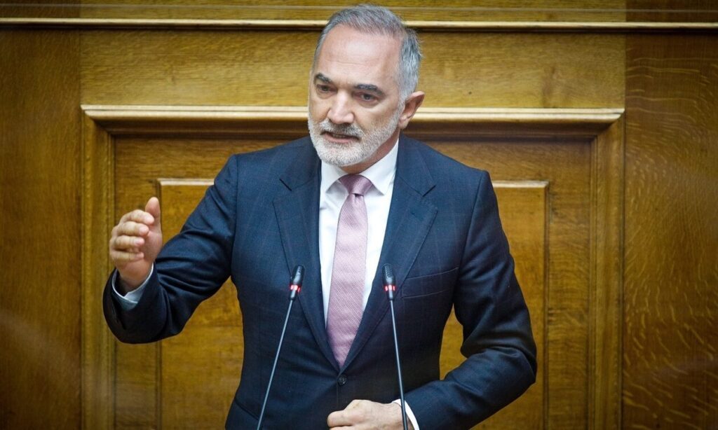 Λατινοπούλου και Βελόπουλος «τρέχουν» για τον Σαλμά