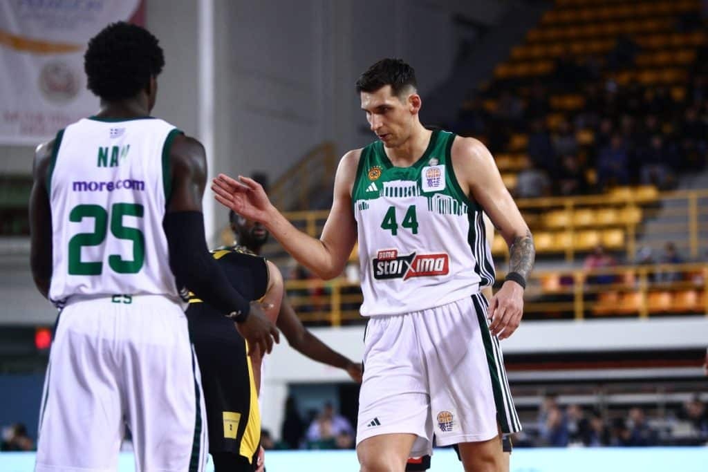 Παναθηναϊκός – ΑΕΚ 79-72: Με τη ψυχή στο στόμα οι Πράσινοι στα ημιτελικά – Κυνήγησε το «θαύμα» η Ένω