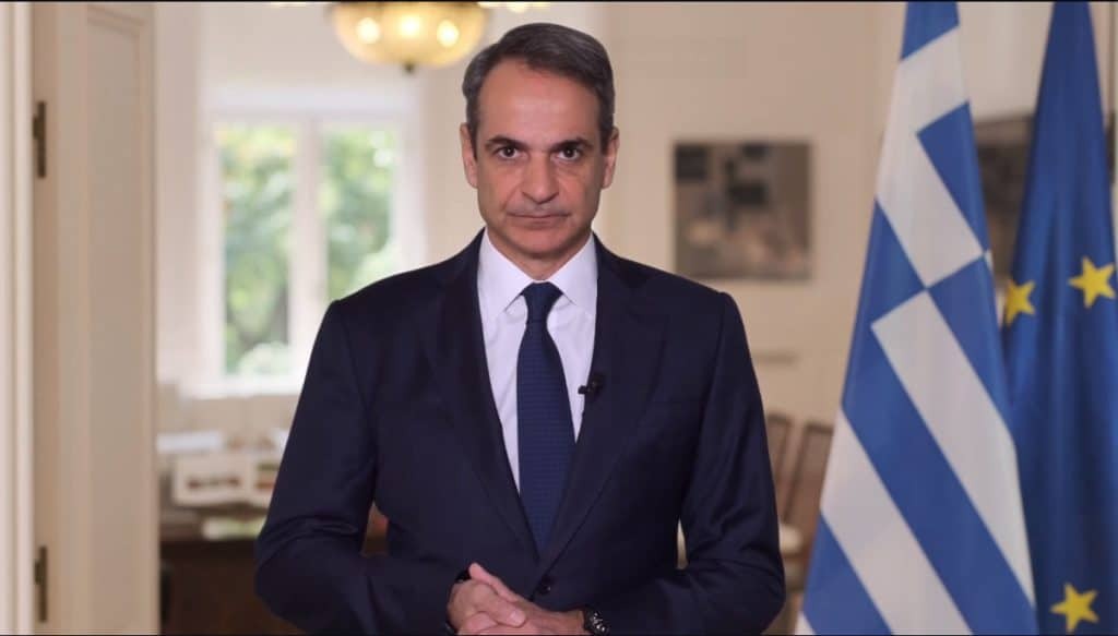 Μητσοτάκης για Τέμπη: Σκύβουμε το κεφάλι στη μνήμη των 57 αθώων