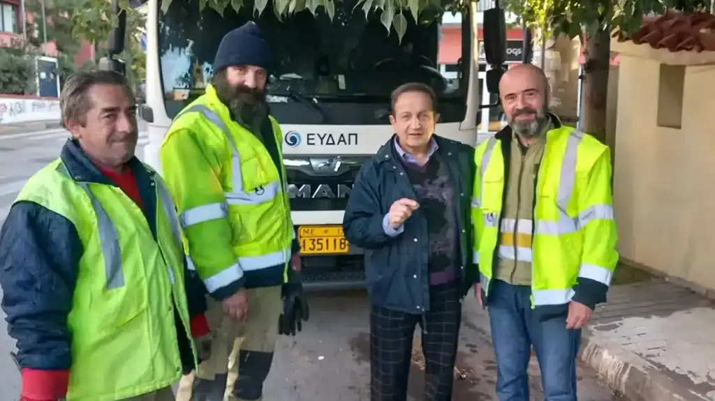 Ο Μπιμπίλας κινητοποίησε Πυροσβεστική, Αστυνομία και ΕΥΔΑΠ για το κινητό του και μετά έριξε και «μπη