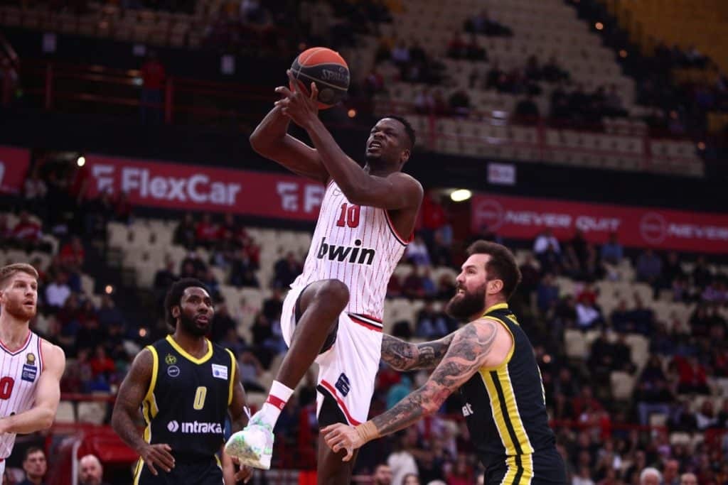 Ολυμπιακός – Μαρούσι 93-87: Γλίτωσαν το κάζο οι κουρασμένοι ερυθρόλευκοι – Αγριεμένο το Μαρούσι στο 