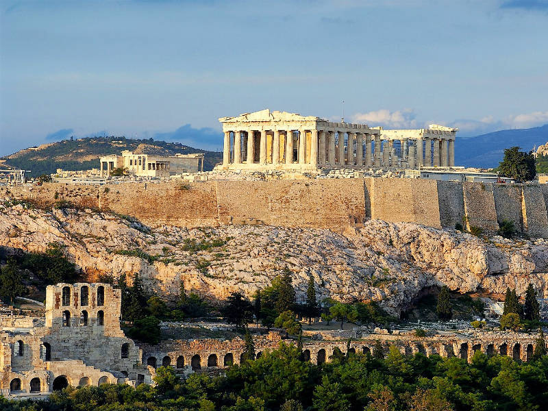 Εύσημα CNN στην Ελλάδα: Από «ασθενής» της Ευρώπης, χώρα-πρότυπο για την ΕΕ [Βίντεο]