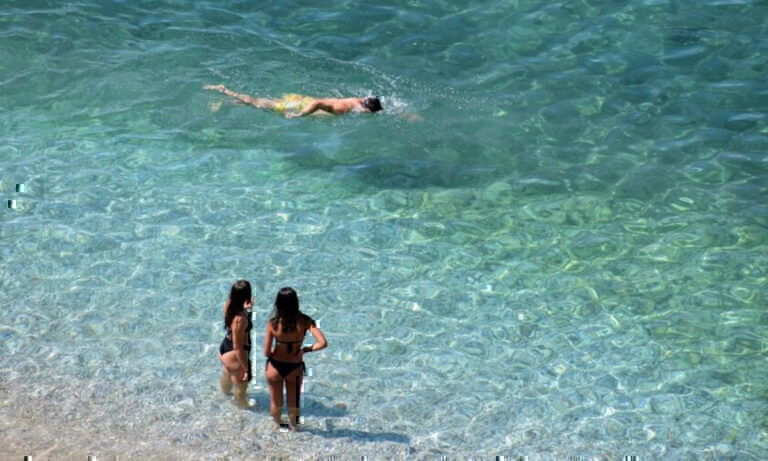 Θα μας τρελάνει ο καιρός: «Παράδεισος» το Σαββατοκύριακο… Σαχάρα από Δευτέρα [Βίντεο]