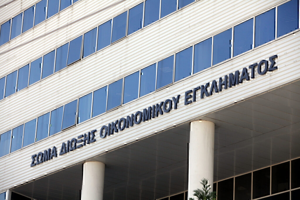 ΣΔΟΕ: «Tσίμπησε» κύκλωμα εικονικών επιχειρήσεων με οφειλές άνω των 60 εκατ.
