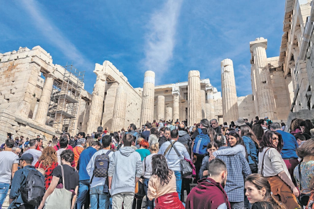 Ακρόπολη: Λόγω καύσωνα είναι πιθανόν να κλείσει από τις 12 μέχρι τις 5 μ.μ. ο αρχαιολογικός χώρος